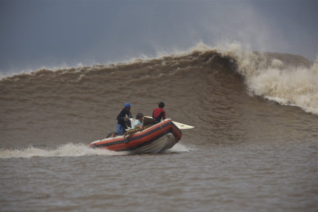 Pororoca do Rio Araguari (AP)