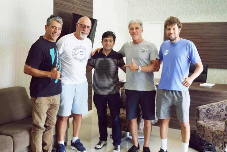 Norton Evaldt, Daniel Setton, Prefeito Rosenval e Xandi Fontes durante reunião da WSL com a Prefeitura de Imbituba