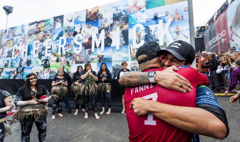 Mick Fanning e Italo Ferreira, Rip Curl Pro 2018, Bells Beach, Austrália.