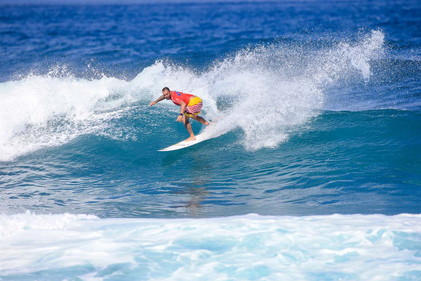 Familiares de Sunny Garcia afirmam que ele está sendo mantido afastado da família pela ex-namorada.