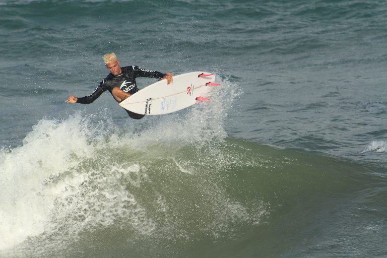 Maresia Festival Olindense de Surf 2018, Zé Pequeno