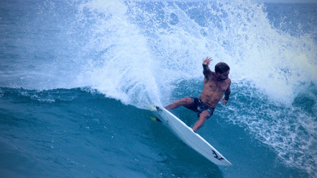 Lucas Silveira, Havaí