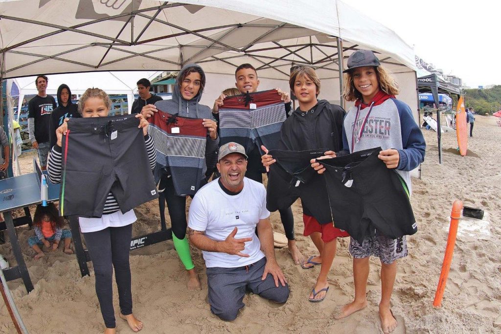 Hang Loose Surf Attack 2019, Praia do Tombo, Guarujá (SP)