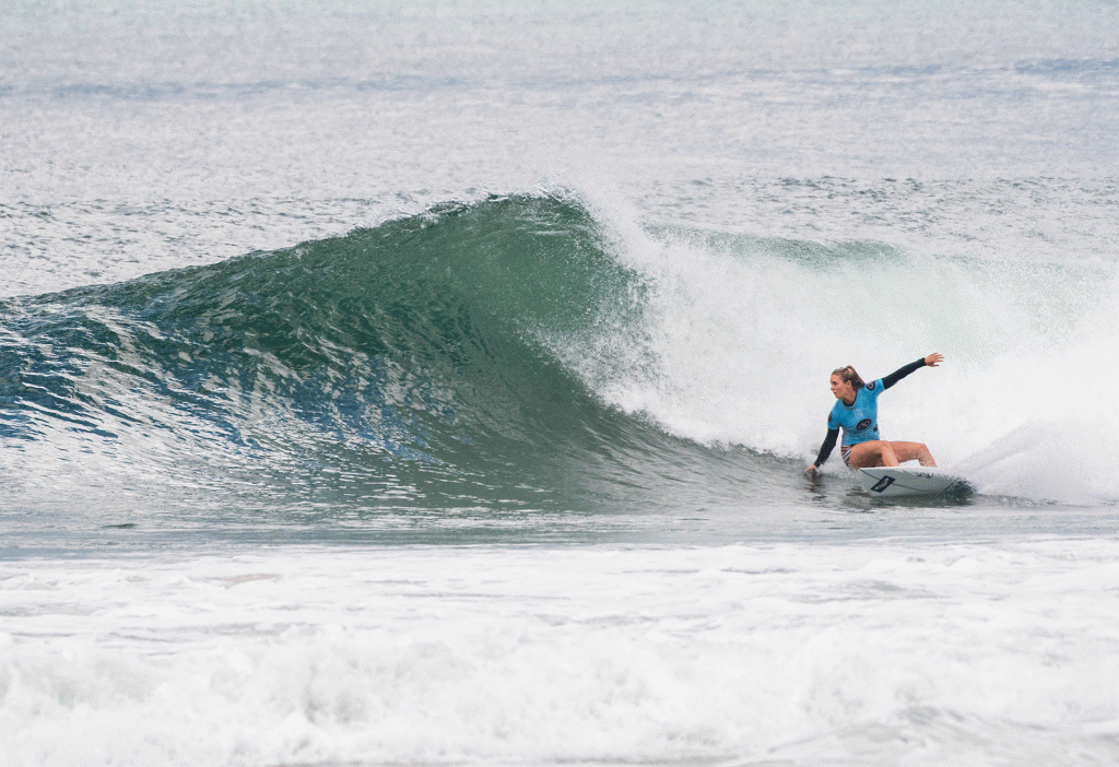 Surfest Newcastle Pro 2020, Merewether Beach, Austrália