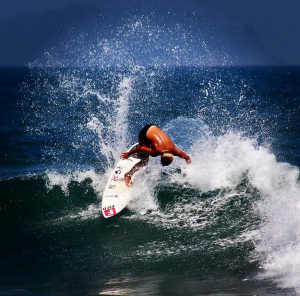 Kailani Rennó, Perfil SuperSurf XP.