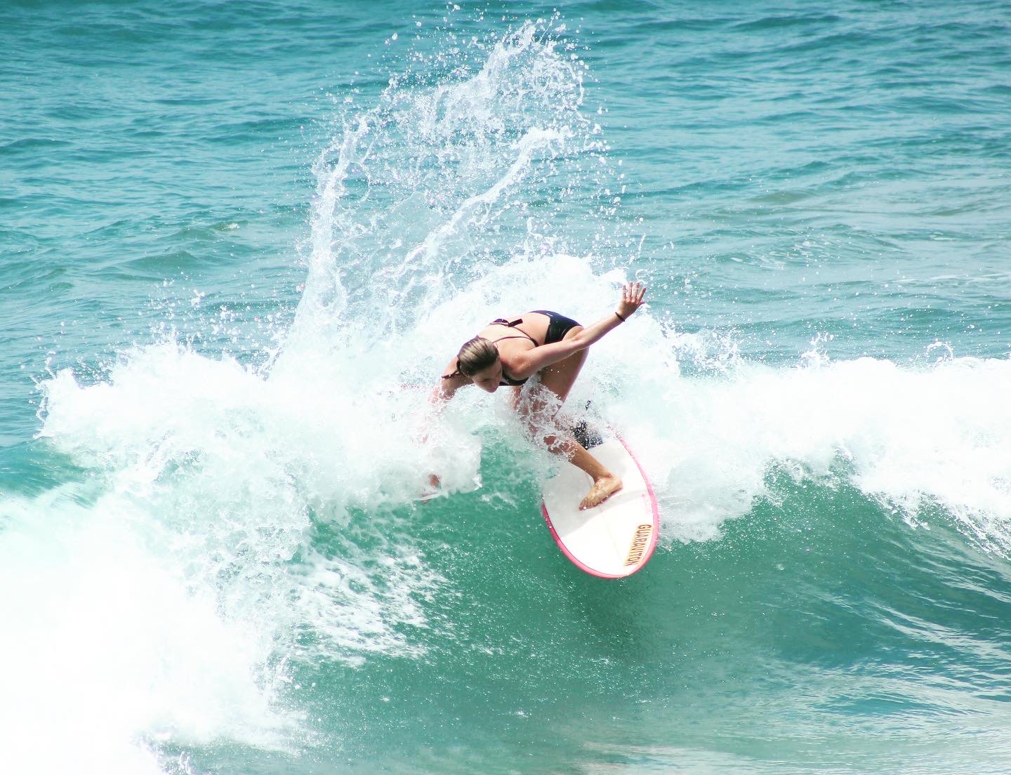 Sophia Proa, Perfil SuperSurf XP.