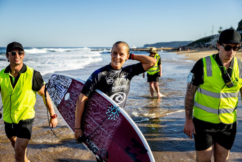 Newcastle Cup 2021, Merewether Beach, Austrália