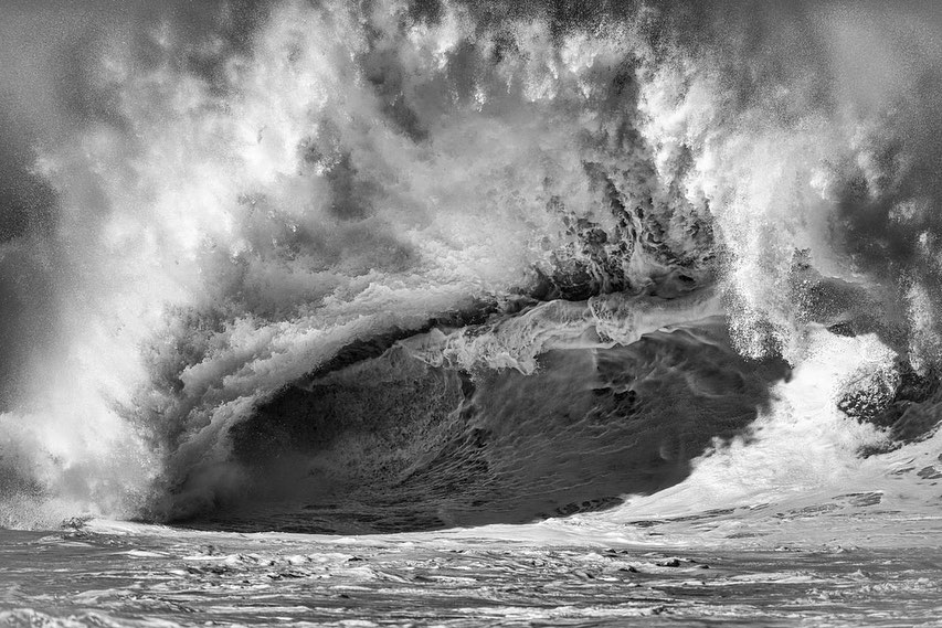 Foto em Pipeline leva Jair Bortoleto à final do concurso Hasselblad Masters.