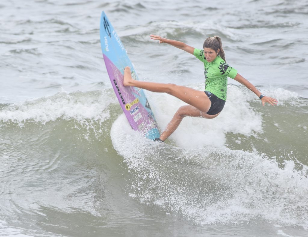 Luara Mandelli, CBSurf Pro 2021, Praia da Tiririca, Itacaré (BA)