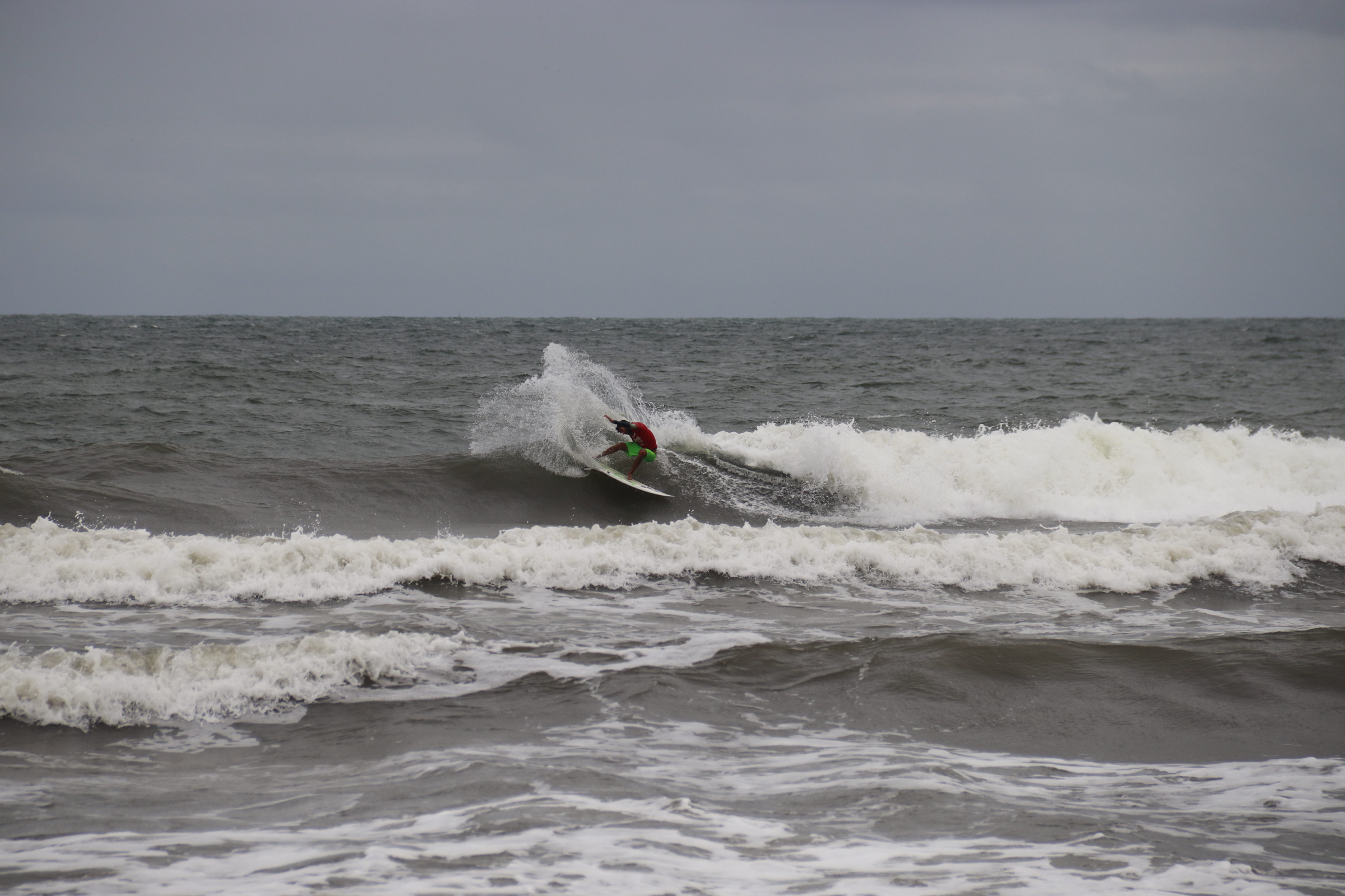 Circuito Paranaense de Surf Amador, Praia Brava, Matinhos (PR)