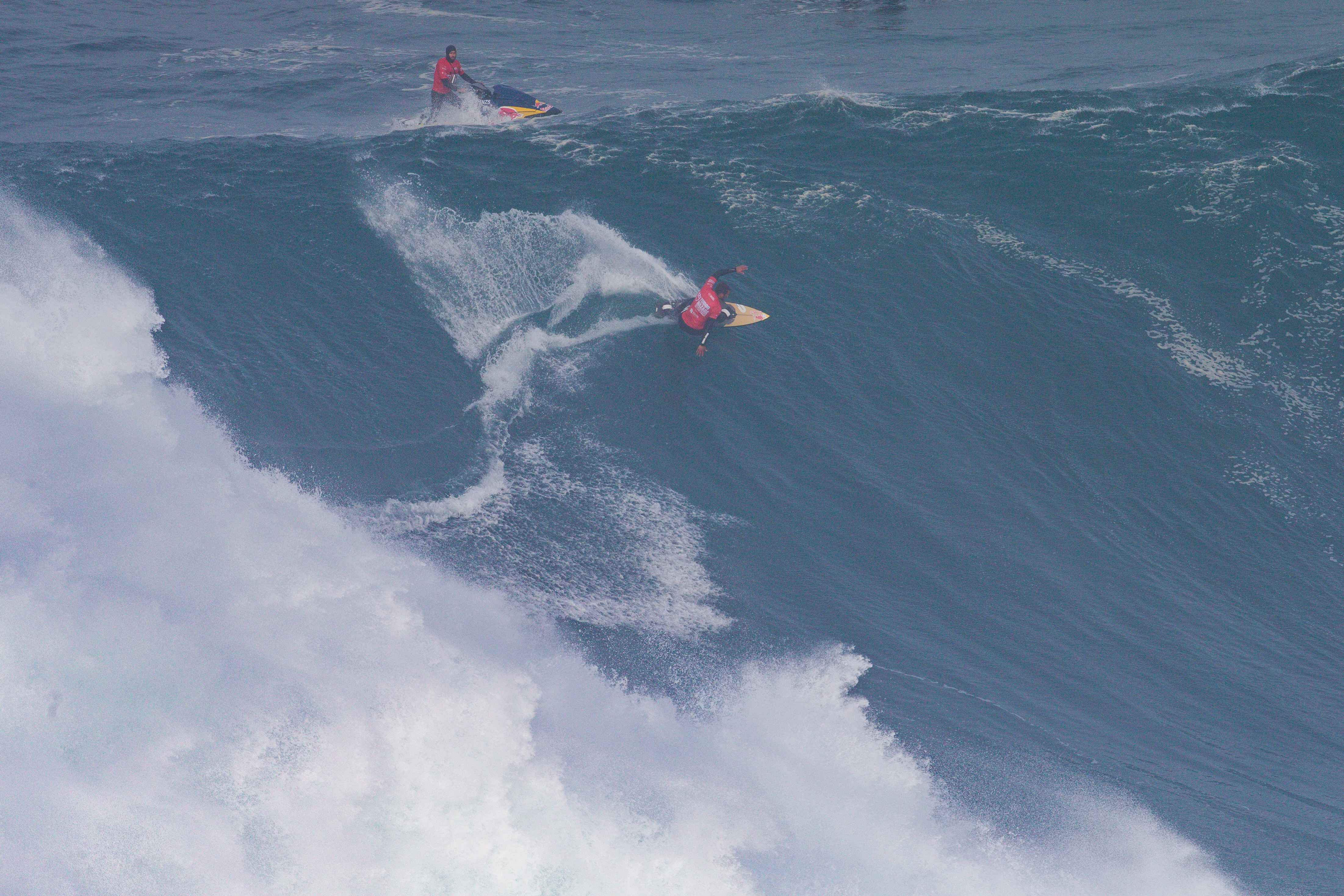 Nazaré Tow Surfing Challenge 2022, Nazaré, Portugal