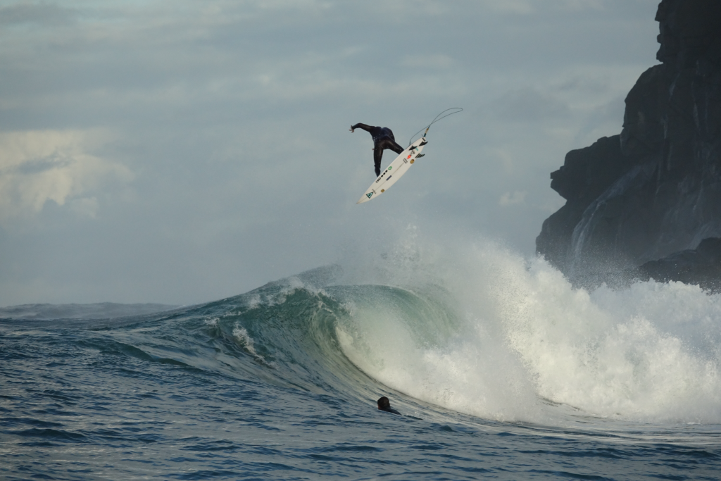Thiago Camarão, Wetsuits Vissla