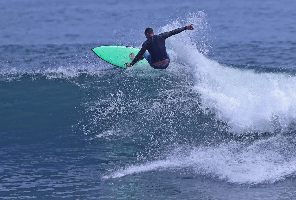Claudio Aquino, El Salvador