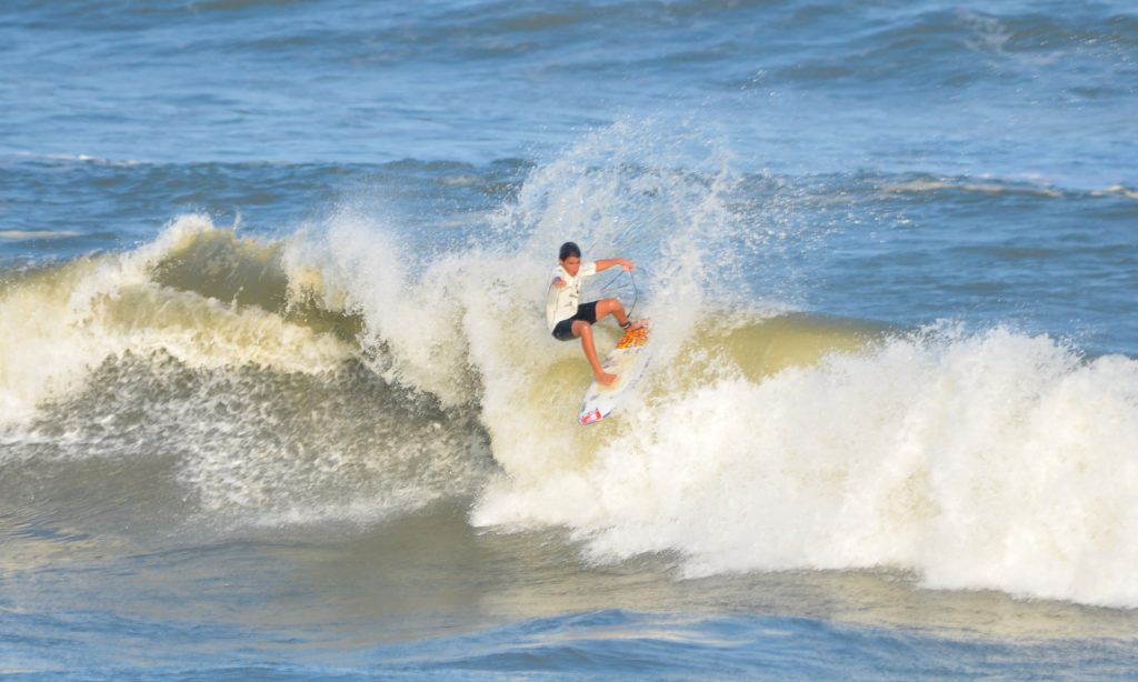 Kailani Rennó, Hang Loose Surf Attack 2022, Plataforma de Pesca, Mongaguá (SP).