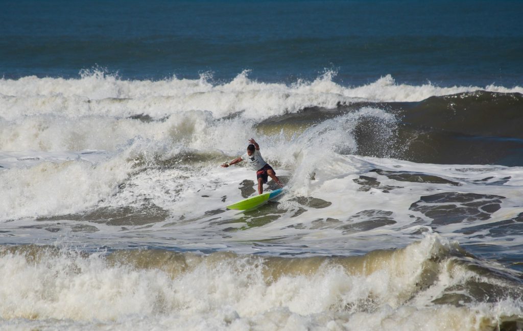Matheus Bialli, Hang Loose Surf Attack 2022, Plataforma de Pesca, Mongaguá (SP).