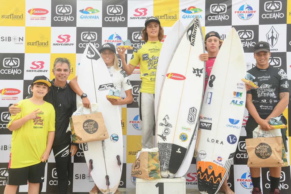 Pódio Sub 18, Surfland Brasil apresenta Circuito Surf Talentos Oceano 2022, Garopaba (SC)