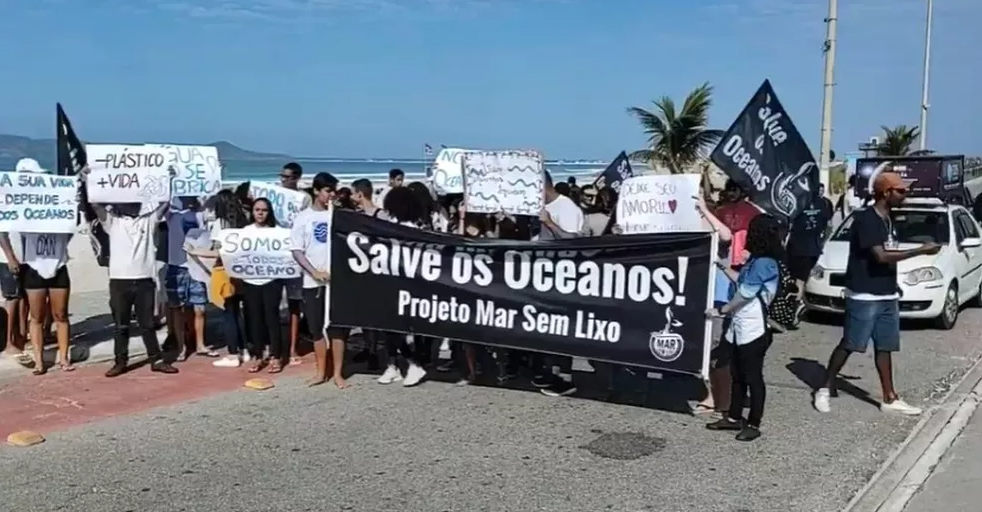 Mar Sem Lixo, Cabo Frio (RJ)