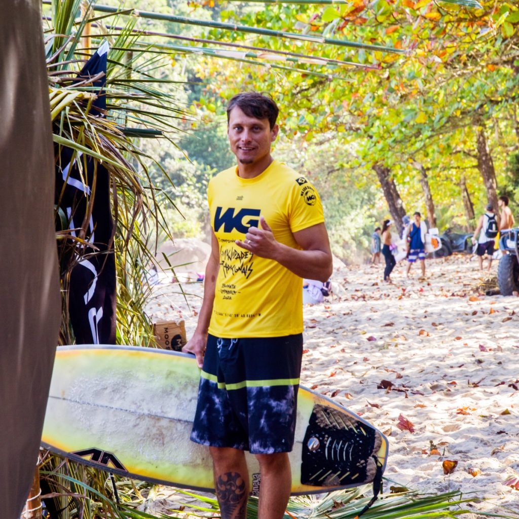 3º Campeonato de Surfe das Comunidades Tradicionais, Praia do Bonete, Ilhabela (SP)