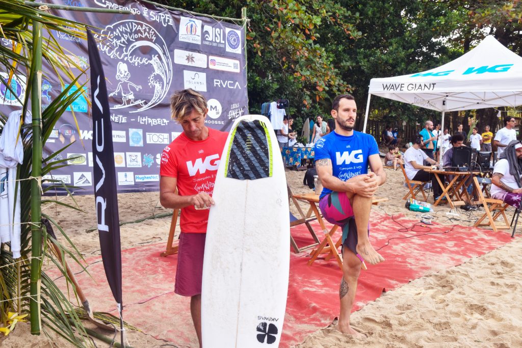 3º Campeonato de Surfe das Comunidades Tradicionais, Praia do Bonete, Ilhabela (SP)