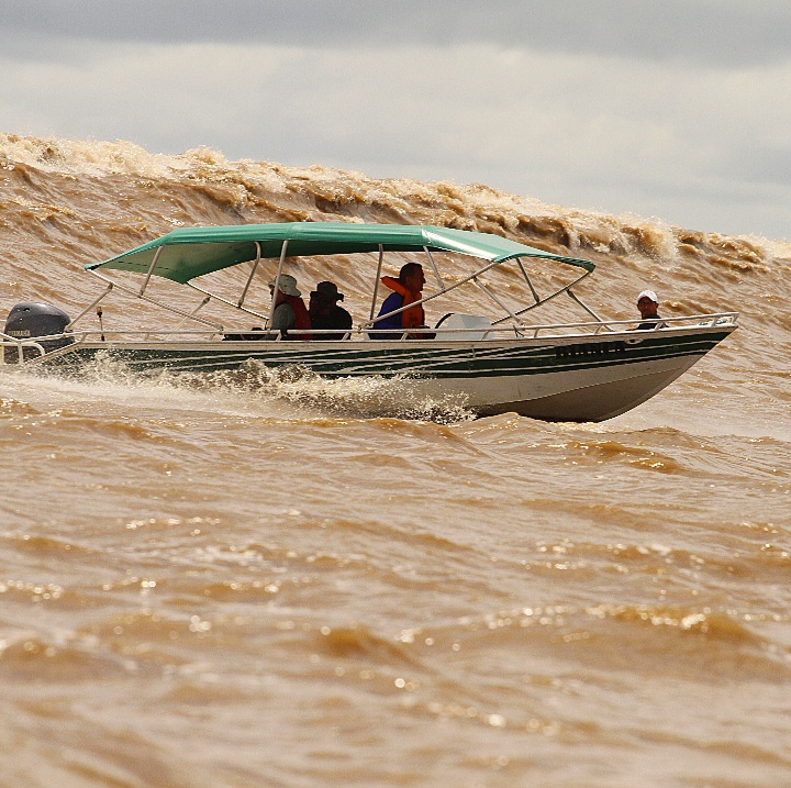 Pororoca de Chaves, Arquipélago de Marajó (PA)