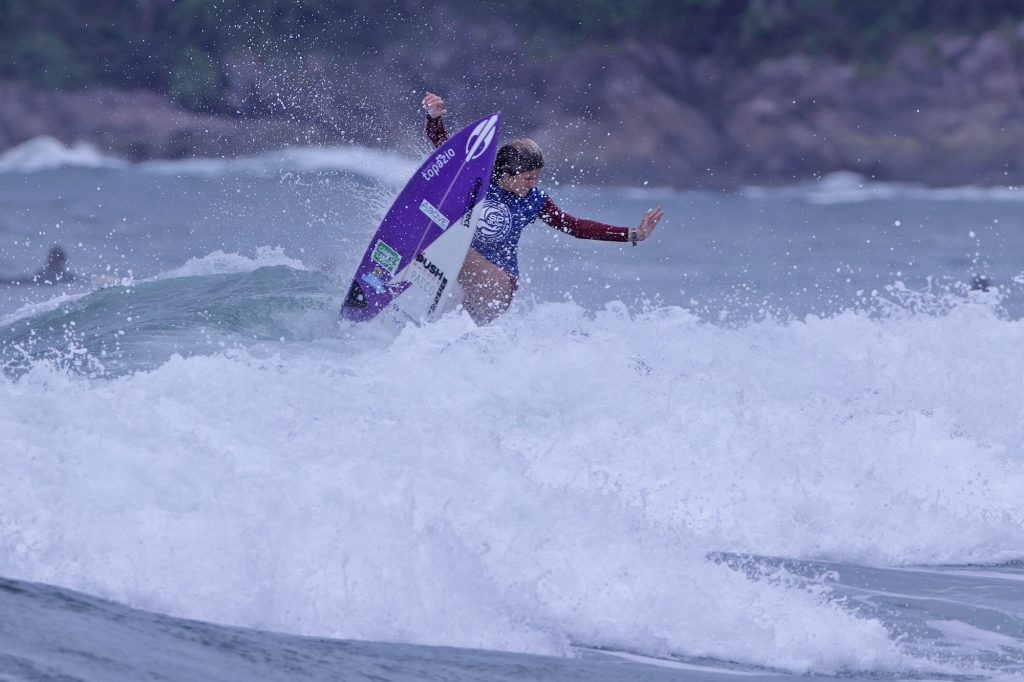 Hang Loose Surf Attack, Praia de Camburi, São Sebastião (SP)