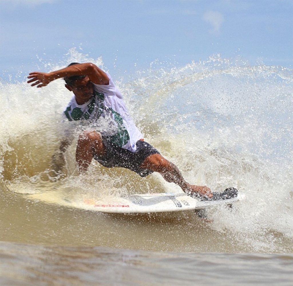 CBSurf em Água Doce, Ilha de Mosqueiro (PA).