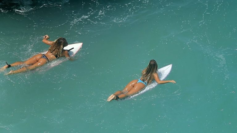 Uluwatu, Indonésia
