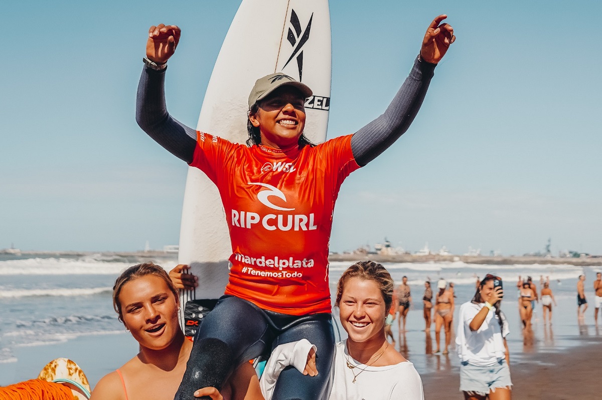 Arena Rodriguez Vargas festeja primeira vitória no WSL Qualifying Series.