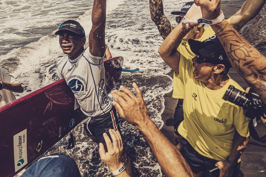Carlos Bahia, vice-campeão mundial do ISA World Longboard Championship 2023, El Sunzal, El Salvador