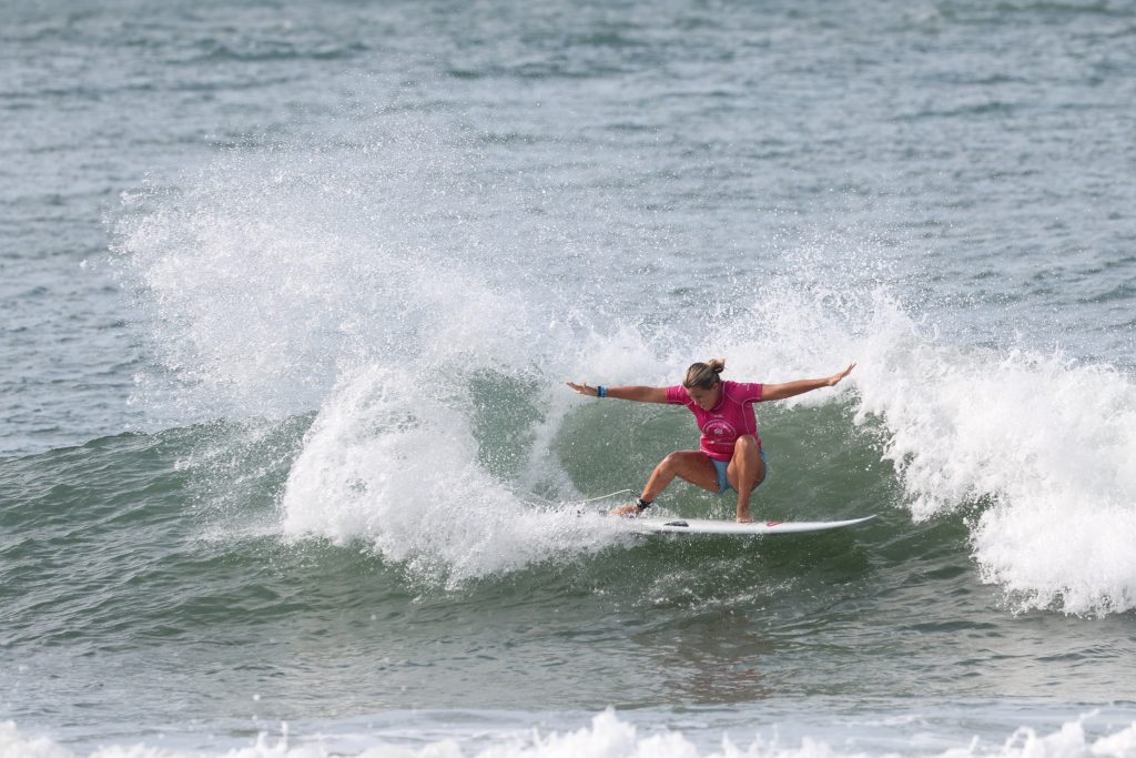 Laura Raupp, Circuito Banco do Brasil de Surfe, Praia da Ferrugem, Garopaba (SC)
