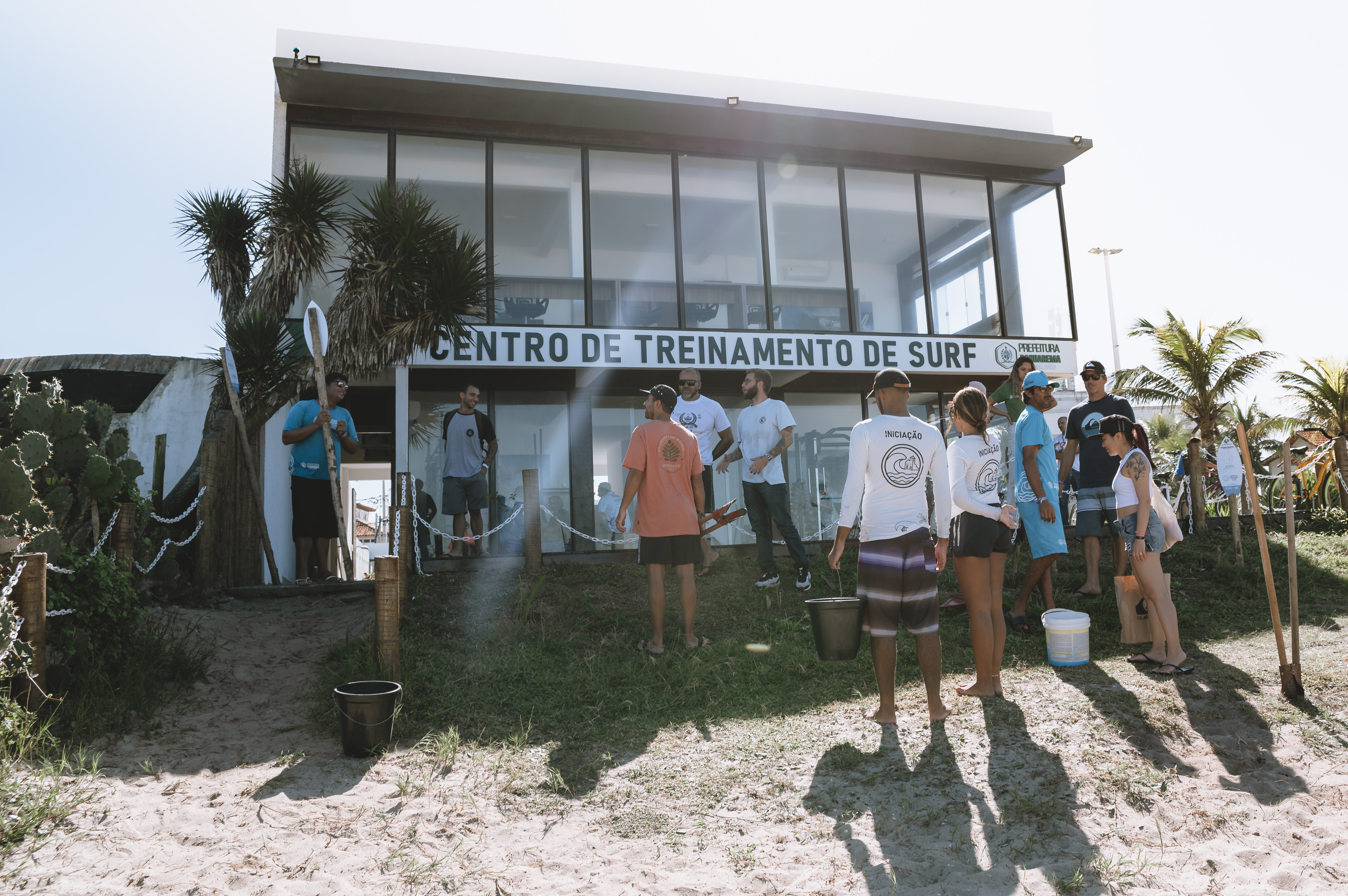 Centro de Treinamento Léo Neves recebe apoio da Quiksilver.