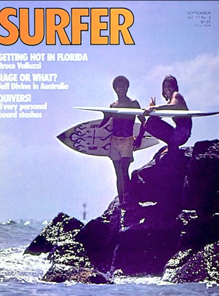 Buttons e Mark Liddell, com Aipa Stings inverno de 74/75. Observe o wing combinado com a monoquilha bem à frente.