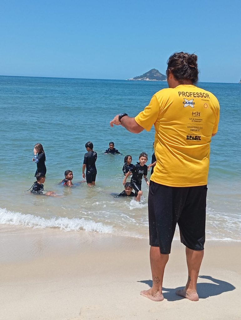 Projeto Social CADES - Dezembro 2024