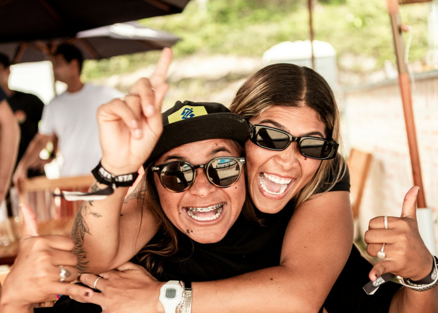 As cearenses Juliana dos Santos, campeã do Dream Tour 2024, e Larissa dos Santos, campeã do Taça Brasil 2024.