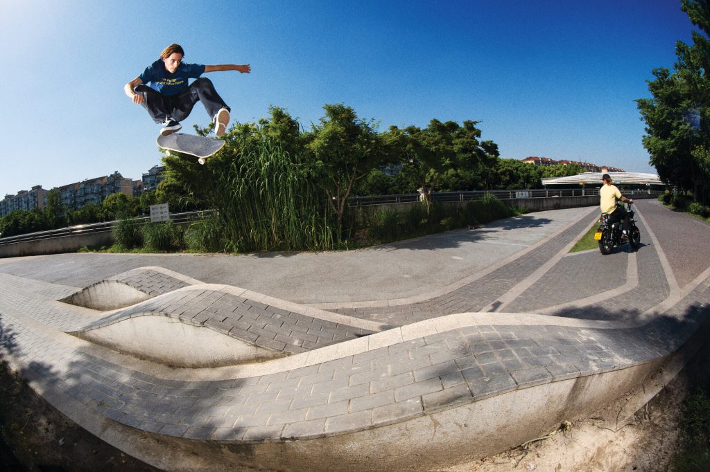 Pro Model, Vans e Curren Caples