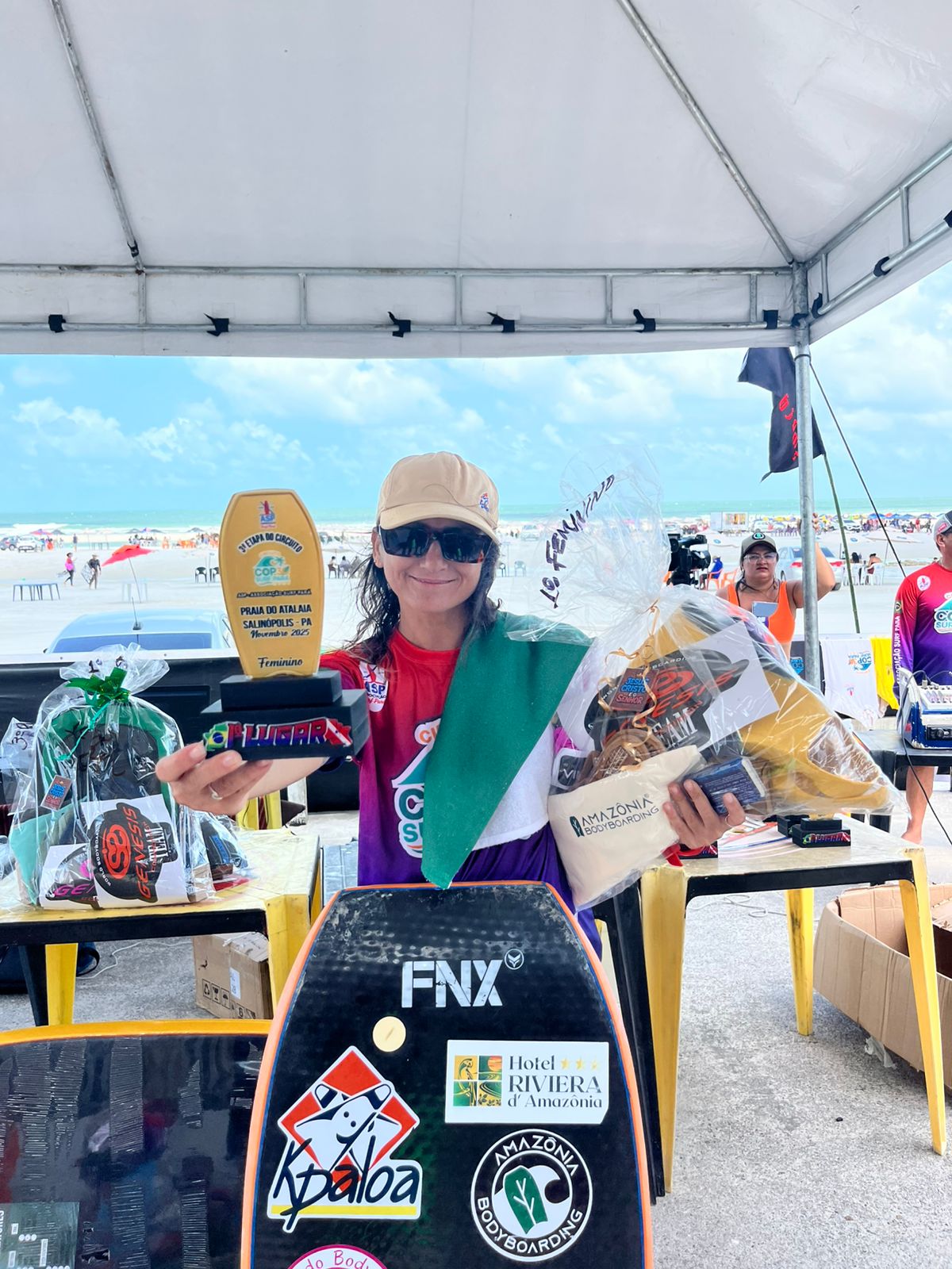 Xandinha Ereiro, campeã paraense de Bodyboard.