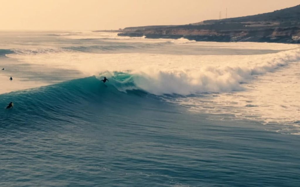 Album Surf, Grain of Maroc, Asher Pacey, Victor Bernardo, filme, clipe, Ayoub Abouizza, Safi, Marrocos, dezembro 2025