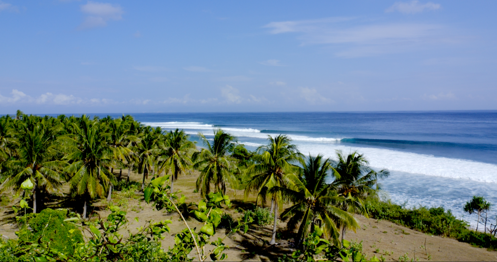 Foto de Arquivo. Capítulo Perfeito 2026, Desert Point, Lombok, Indonésia.
